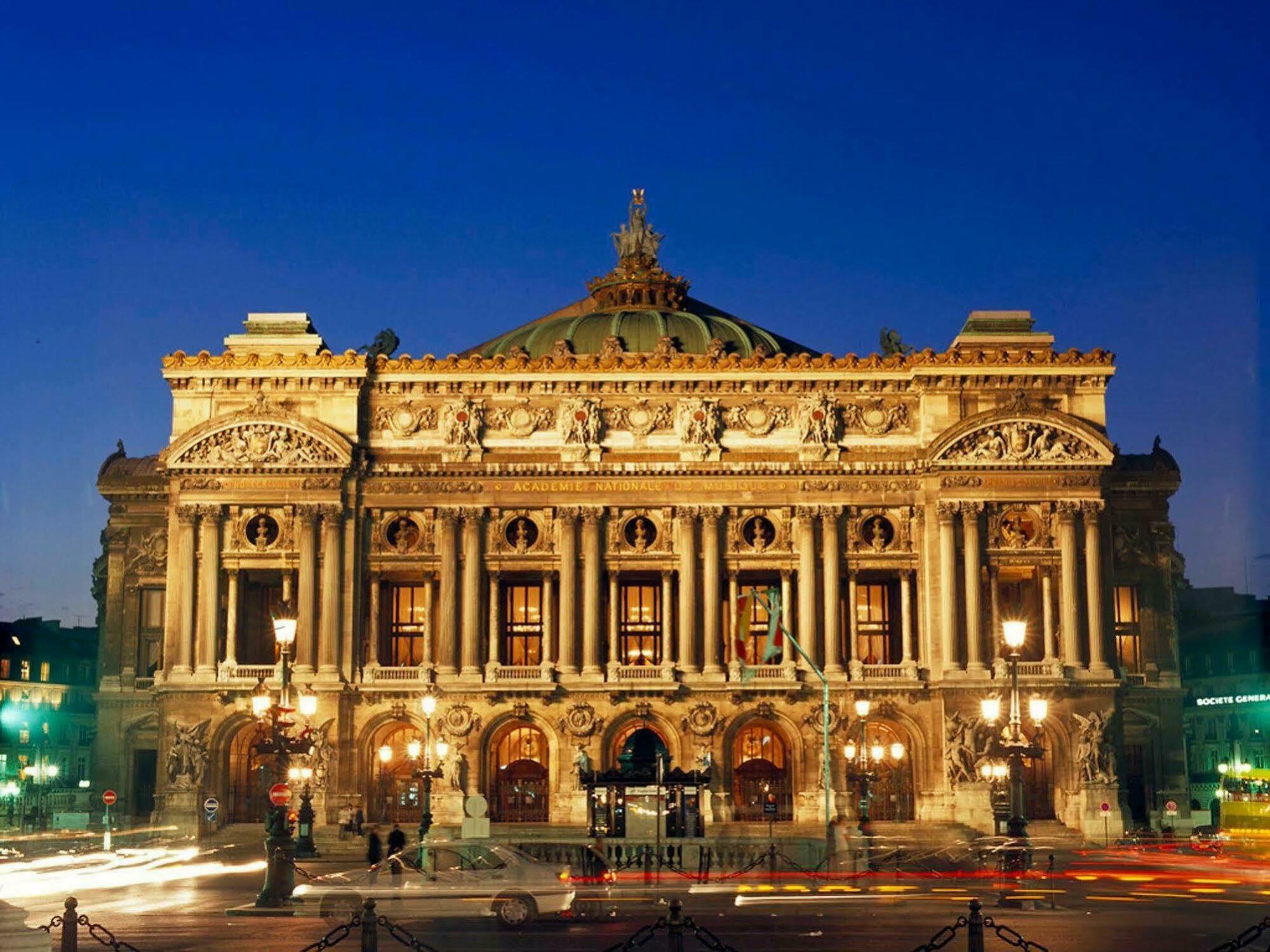 Mercure Paris Opera Louvre Exterior photo